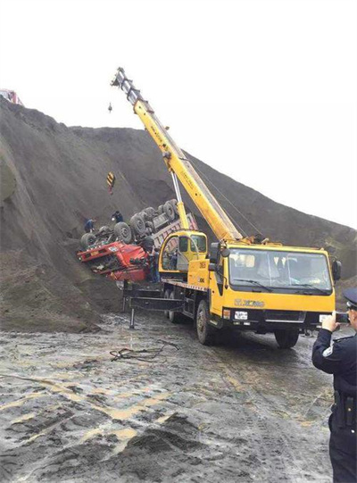 青田上犹道路救援